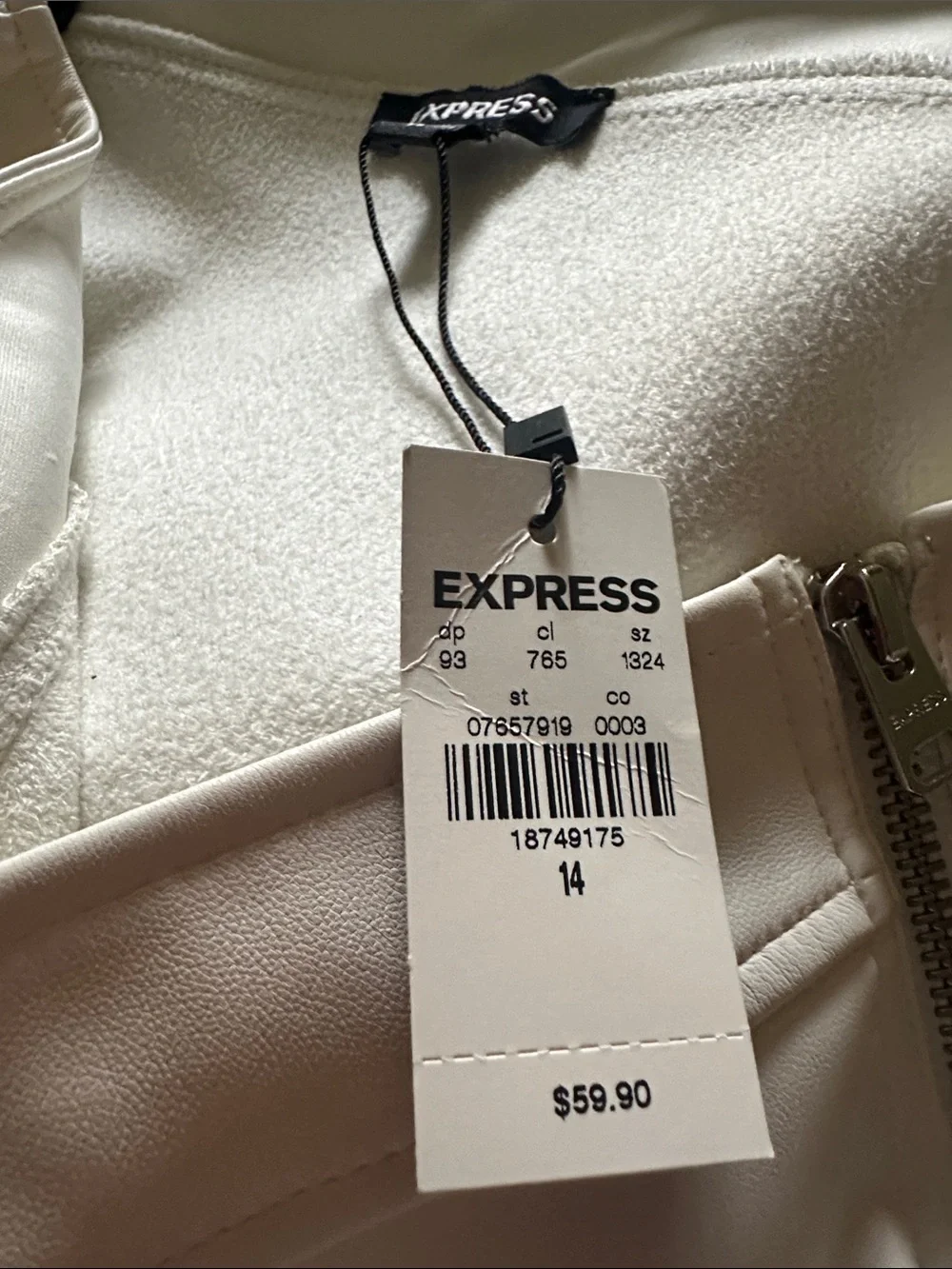 Express Women’s White Faux Leather Asymmetrical Zip Skirt NWT- Size 14
